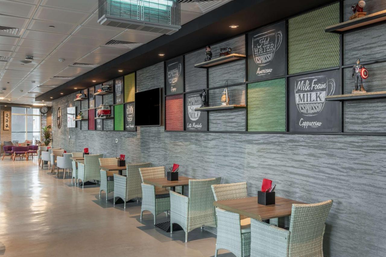Park Inn By Radisson Jubail Industrial City Εξωτερικό φωτογραφία